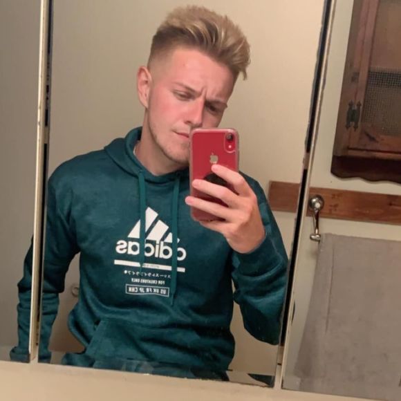 Meet your Posher, Tyler - Picture 1 of 1